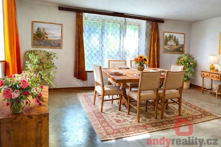 Menší rodinný domek k rekonstrukci se zahradou, v obci Libějovice u Vodňan