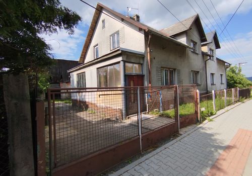 Rodinný dům v obci Lestkov s velkou zahradou 2.732m2 určené k výstavbě RD