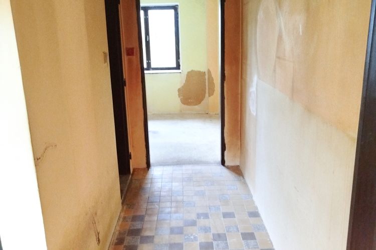 Chalupa s krásným pozemkem 2234 m² v obci Zhořec, Bezdružice, Plzeňský kraj