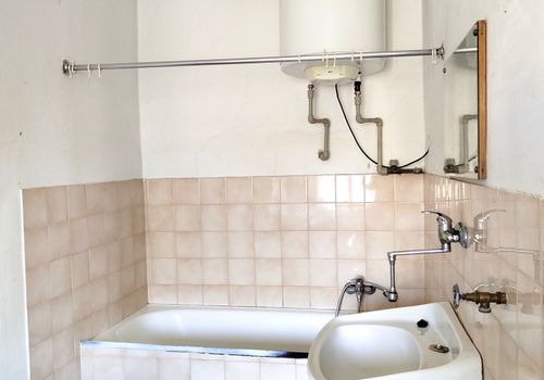 Prostorný rodinný dům s velkým potenciálem a zahradou ve vilové čtvrti v Písku, Jižní Čechy