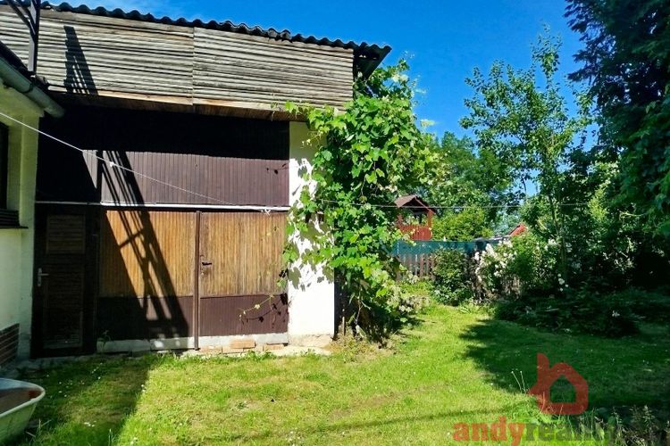 Menší rodinný domek k rekonstrukci se zahradou, v obci Libějovice u Vodňan