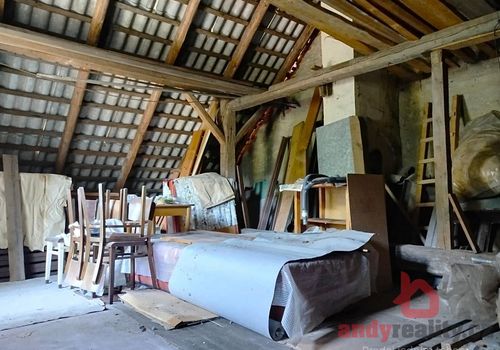 Menší rodinný domek k rekonstrukci se zahradou, v obci Libějovice u Vodňan