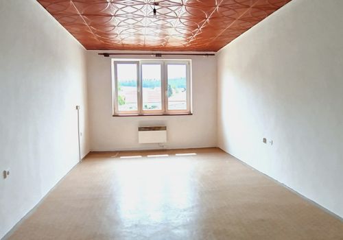 Byt 3+1 ve městě Krásná Hora nad Vlt., s možností zahrádky a garáže