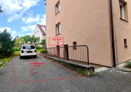 Prostorný slunný byt 2+1 s jídelnou na Hradišti v Písku, s možností zahrádky