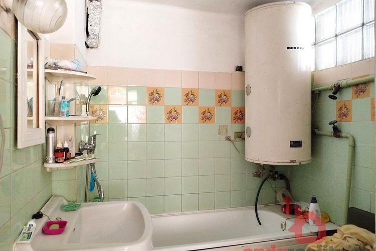 Menší rodinný domek k rekonstrukci se zahradou, v obci Libějovice u Vodňan