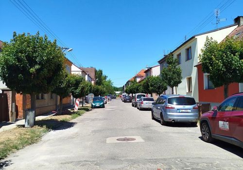 Světlý útulný byt 2+1 se zahrádkou, ul. Jeronýmova, Písek