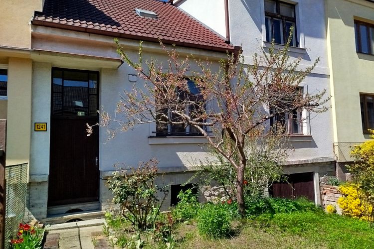 Prostorný rodinný dům s velkým potenciálem a zahradou ve vilové čtvrti v Písku, Jižní Čechy