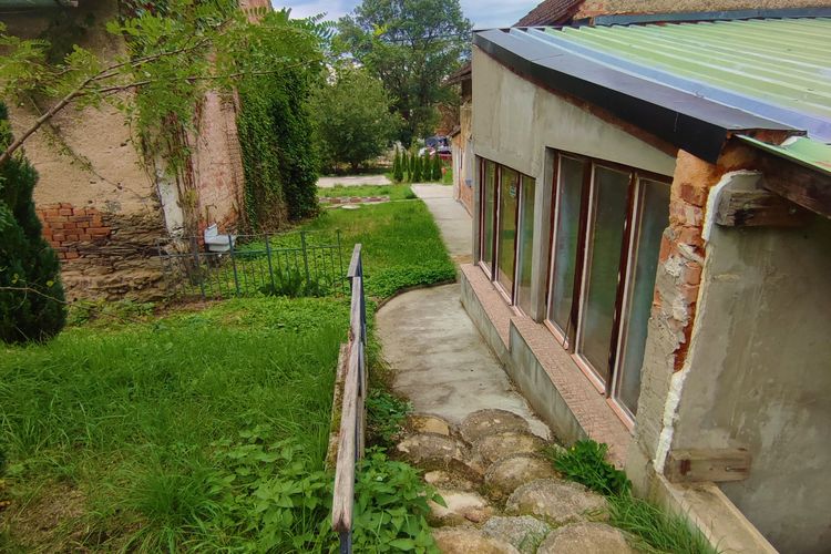 Rodinný dům s rozlehlou zahradou u Domažlic