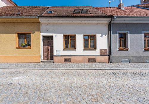 Rodinný dům v centru Vodňan, vhodný k bydlení, podnikání nebo investici